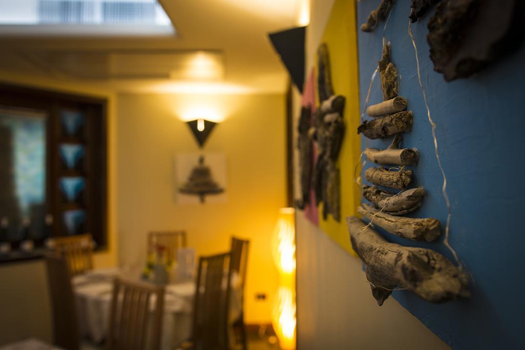 Hotel Ristorante Cigno - Camere And Aparthotel Latisana Ngoại thất bức ảnh